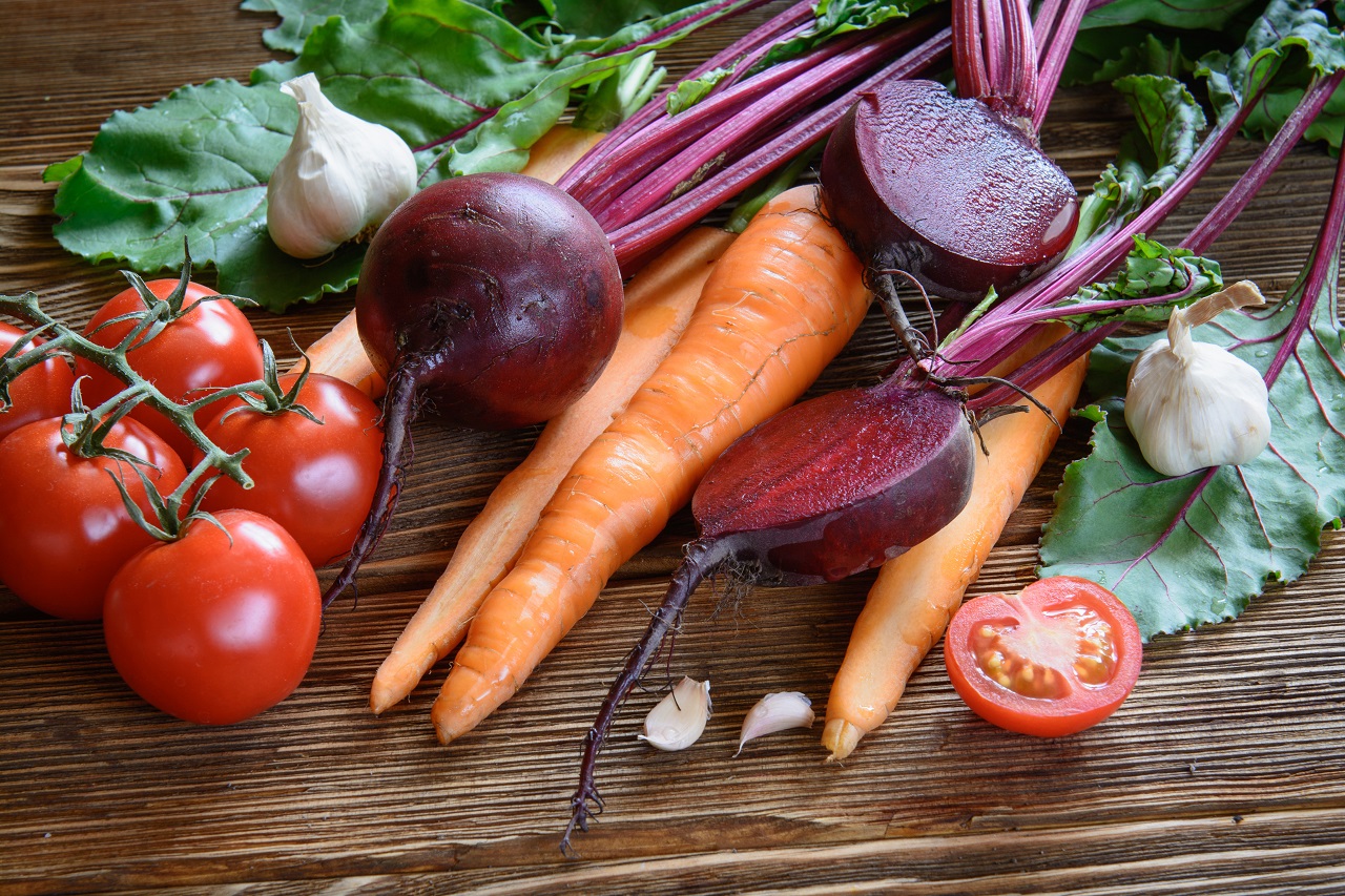 Beetroot vs Carrot : In-Depth Nutrition Comparison